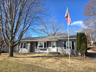 305 3rd Avenue N, Sartell, MN 56377
