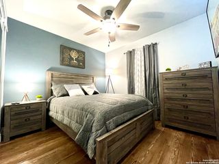 13611 Larkbrook, San Antonio, TX 78233