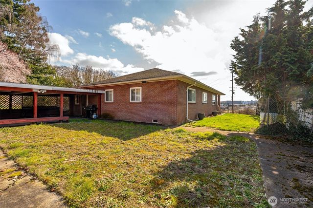 1428 SW Grandview Avenue, Chehalis, WA 98532