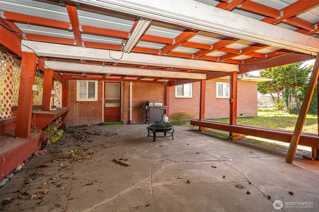 1428 SW Grandview Avenue, Chehalis, WA 98532