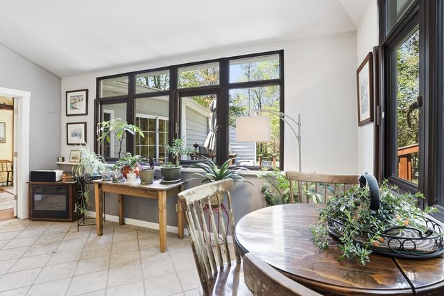 11 Graniteville Rd, Westford, MA 01886