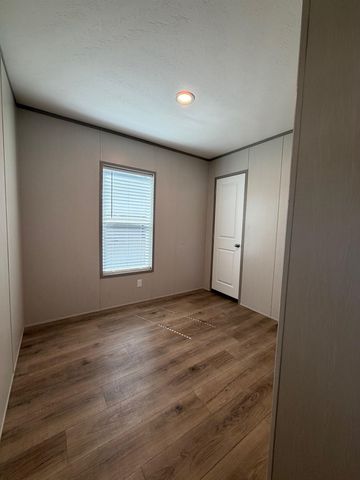 56 Silver Queen Circle, Parachute, CO 81635
