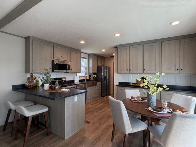 56 Silver Queen Circle, Parachute, CO 81635