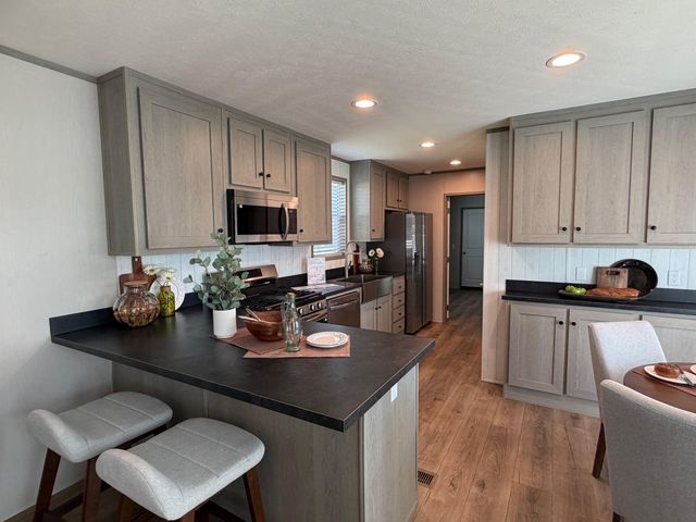 56 Silver Queen Circle, Parachute, CO 81635