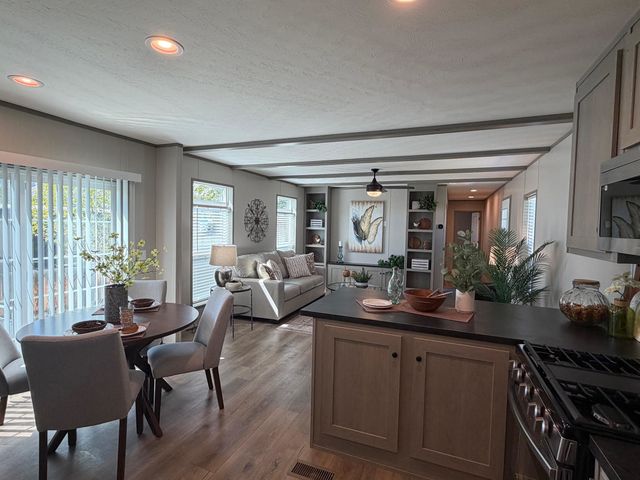 56 Silver Queen Circle, Parachute, CO 81635