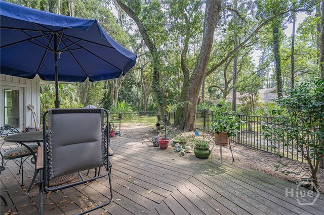 4 Tomochichi Lane, Savannah, GA 31411