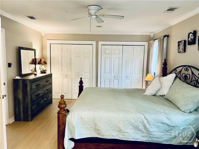 4 Tomochichi Lane, Savannah, GA 31411