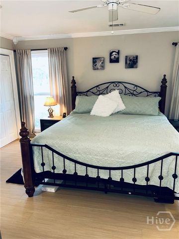 4 Tomochichi Lane, Savannah, GA 31411