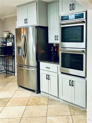 4 Tomochichi Lane, Savannah, GA 31411