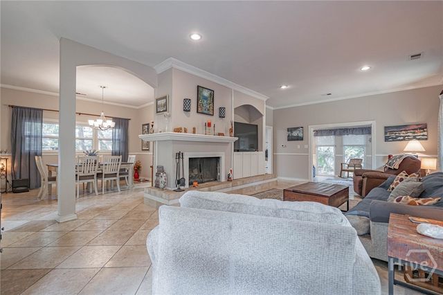 4 Tomochichi Lane, Savannah, GA 31411