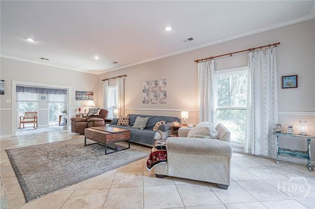 4 Tomochichi Lane, Savannah, GA 31411