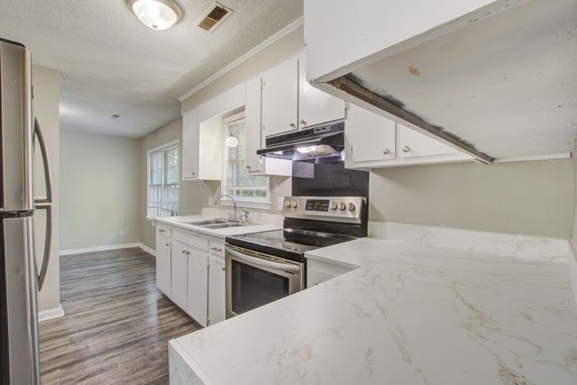 103 Water Oak Drive, Goose Creek, SC 29445