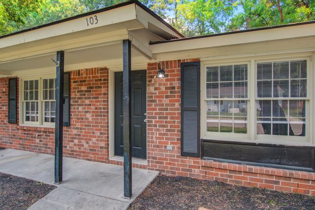 103 Water Oak Drive, Goose Creek, SC 29445