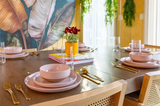 416 NW 52nd St, Miami, FL 33127