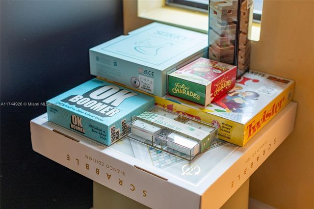 416 NW 52nd St, Miami, FL 33127