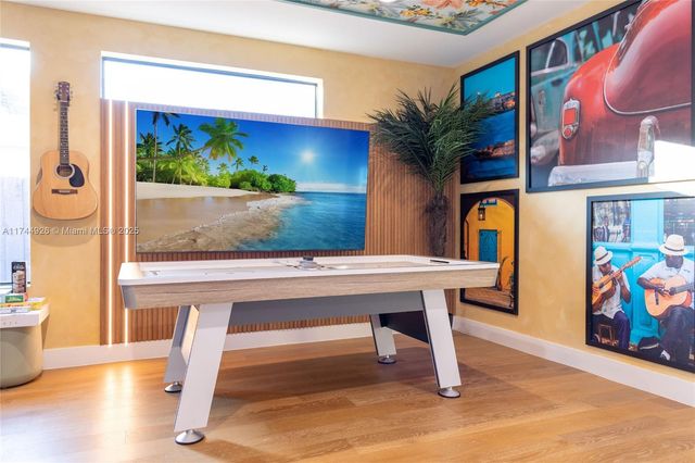 416 NW 52nd St, Miami, FL 33127