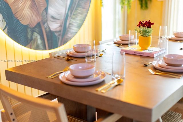 416 NW 52nd St, Miami, FL 33127