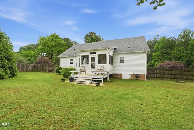 1616 Wet Stone Drive, Fuquay Varina, NC 27526