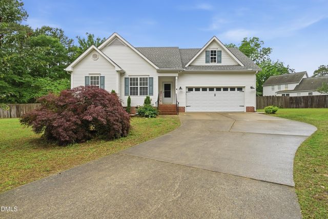 1616 Wet Stone Drive, Fuquay Varina, NC 27526