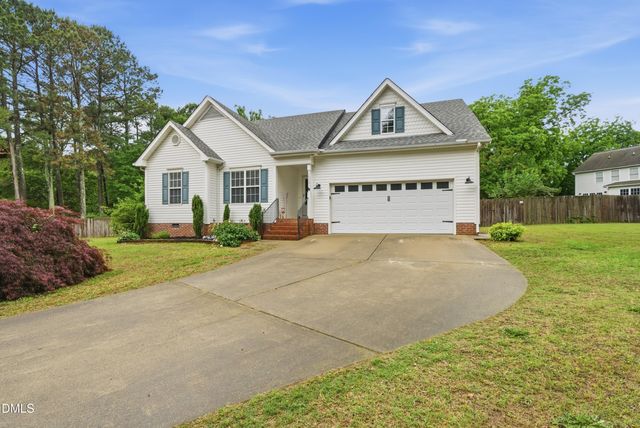 1616 Wet Stone Drive, Fuquay Varina, NC 27526