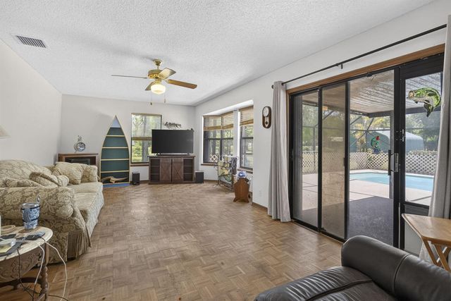 16972 W Derby Drive W, Loxahatchee, FL 33470