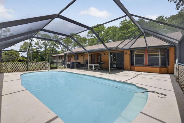 16972 W Derby Drive W, Loxahatchee, FL 33470