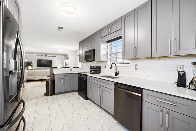 3678 Deer Springs Trail, Ellenwood, GA 30294