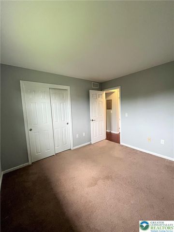 4053 Vaughn Street, Palmer Twp, PA 18045