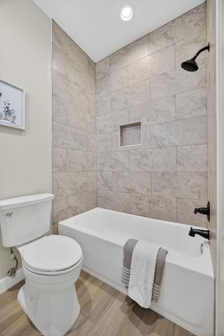 1207 15th Street SE, Albuquerque, NM 87124