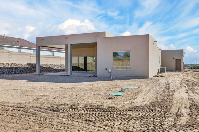 1207 15th Street SE, Albuquerque, NM 87124