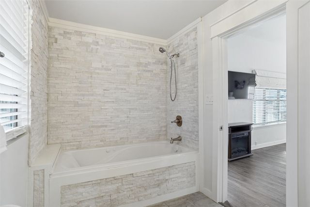 9501 Confederate Park Road, Lakeside, TX 76135