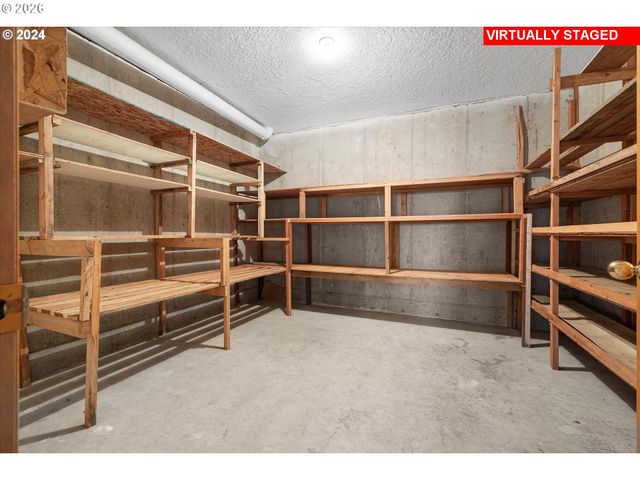 10755 Se 92ND Ave, Happy Valley, OR 97086