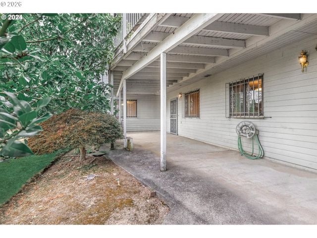 10755 Se 92ND Ave, Happy Valley, OR 97086