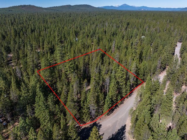 51915 Swiss Pine, La Pine, OR 97739