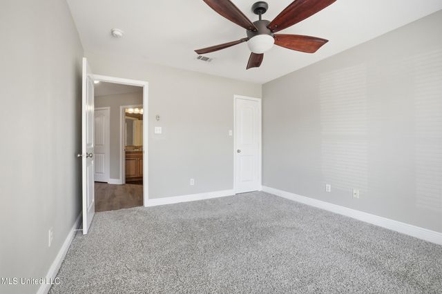 125 Brackish Place, Ocean Springs, MS 39564