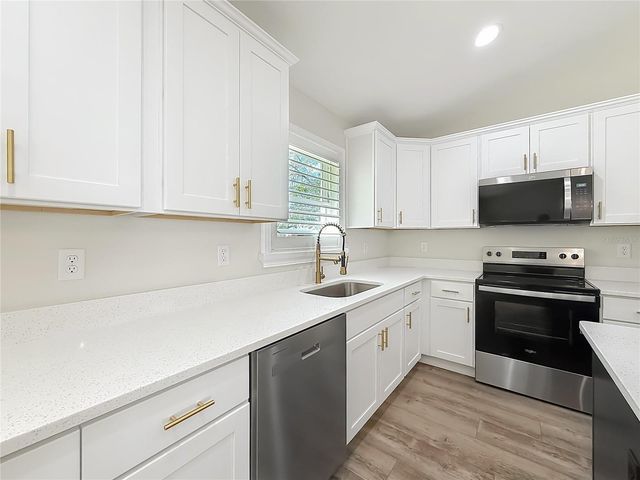 5210 E FORT KING STREET, Ocala, FL 34471