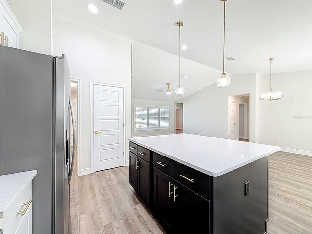 5210 E FORT KING STREET, Ocala, FL 34471