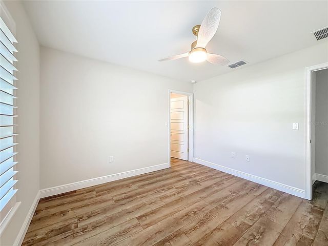 5210 E FORT KING STREET, Ocala, FL 34471