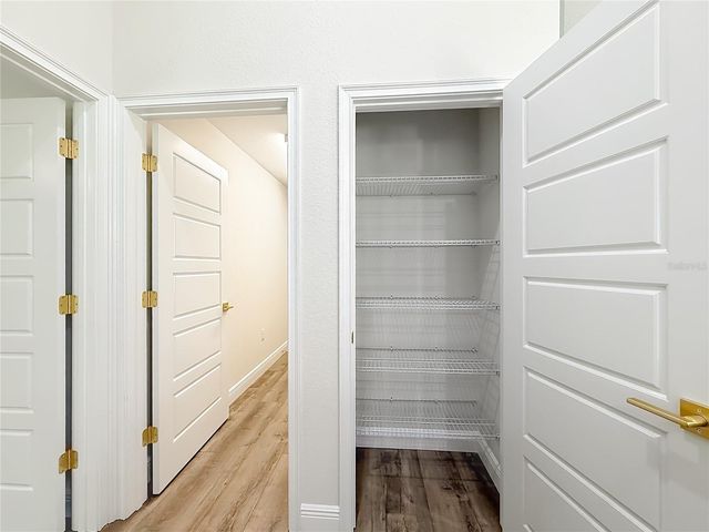 5210 E FORT KING STREET, Ocala, FL 34471