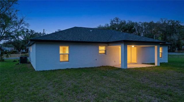 5210 E FORT KING STREET, Ocala, FL 34471
