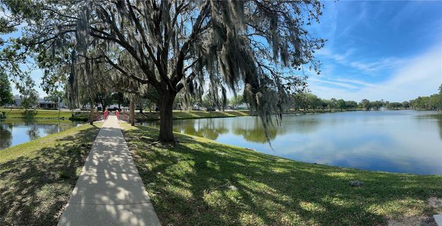 5210 E FORT KING STREET, Ocala, FL 34471