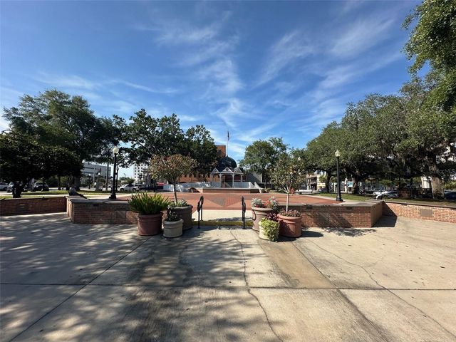5210 E FORT KING STREET, Ocala, FL 34471