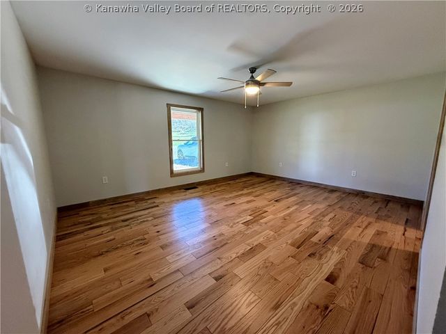 5 Omega Drive, New Haven, WV 25265