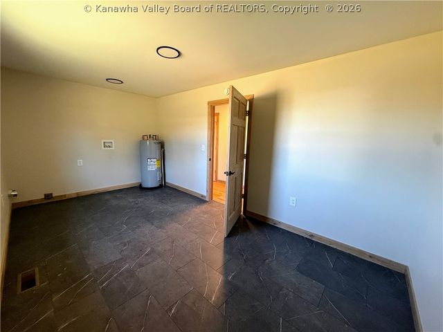 5 Omega Drive, New Haven, WV 25265