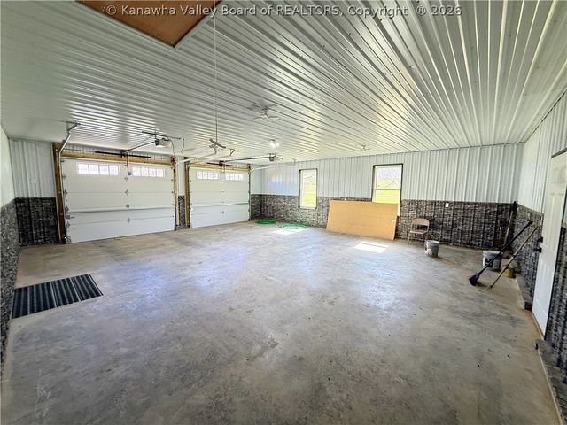 5 Omega Drive, New Haven, WV 25265