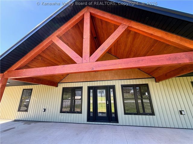 5 Omega Drive, New Haven, WV 25265