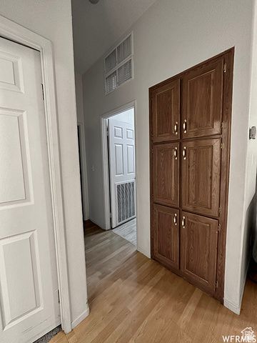 2103 S MOUNTAIN VISTA LN, Provo, UT 84606