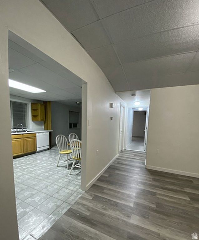 Image 28 of property listing at 2103 S MOUNTAIN VISTA LN, Provo, UT 84606