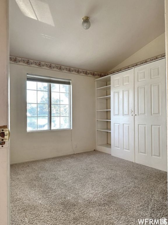 Image 34 of property listing at 2103 S MOUNTAIN VISTA LN, Provo, UT 84606
