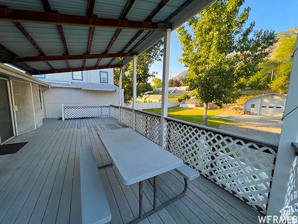 Image 57 of property listing at 2103 S MOUNTAIN VISTA LN, Provo, UT 84606